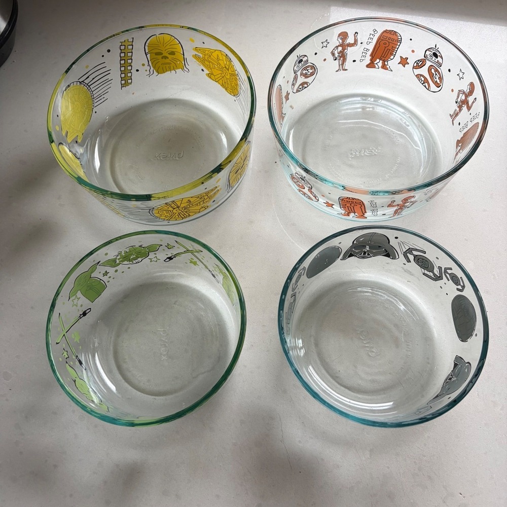 Pyrex Star Wars Glass Food Storage Bowls Set of 4 Darth Vader Yoda R2D2 NO LID